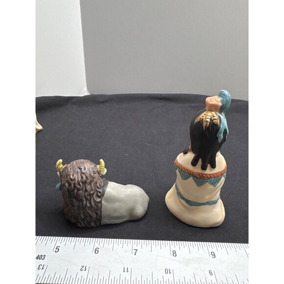 Native American Indian Inspired 13-Piece Porcelain Figurine Set VTG Hand Painted - Picture 11 of 16